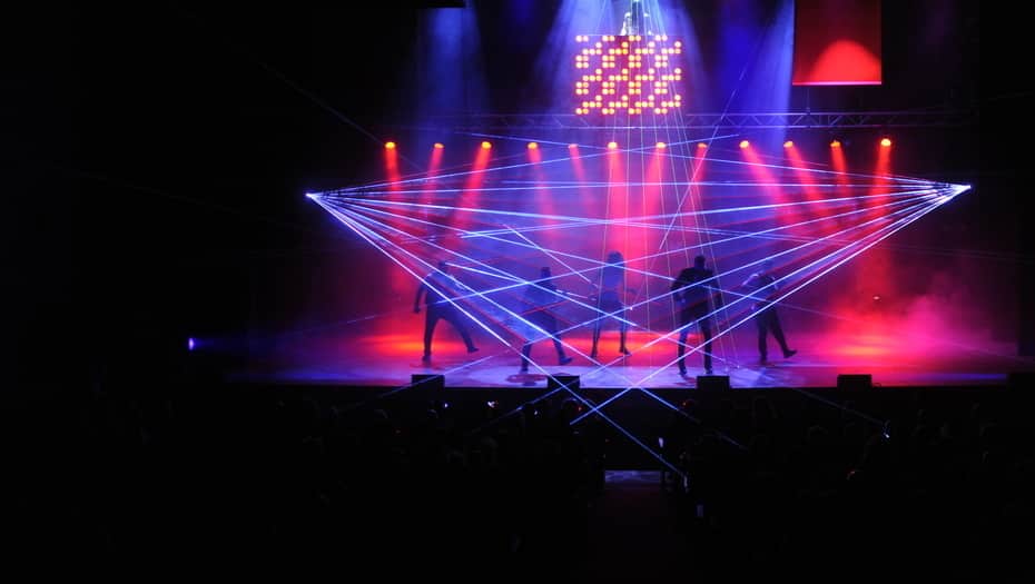 The Coliseo Theater, renovated and modern, showed its new face